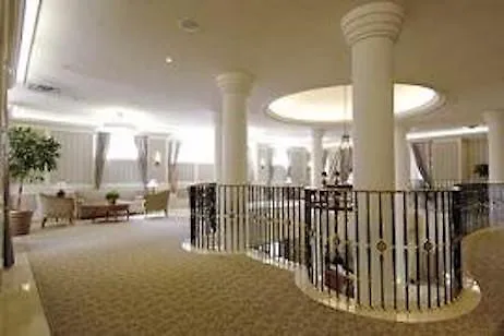 Park Suites Mississauga - Skymark 0*,  Канада