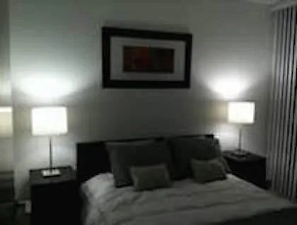 Condo Park Suites Mississauga - Skymark Canada