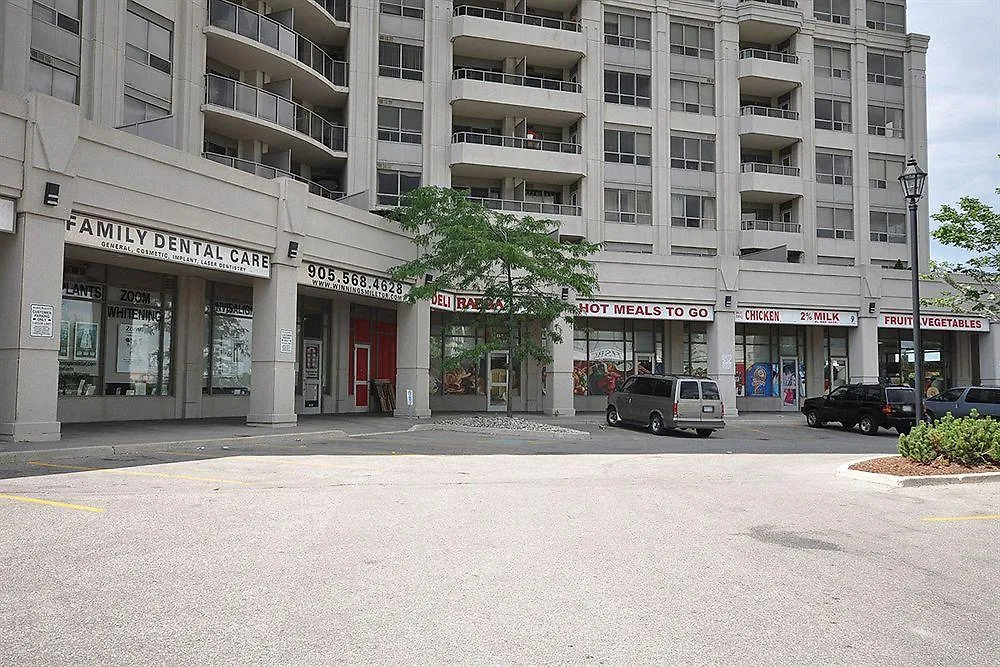 Appartamento in condominio Park Suites Mississauga - Skymark