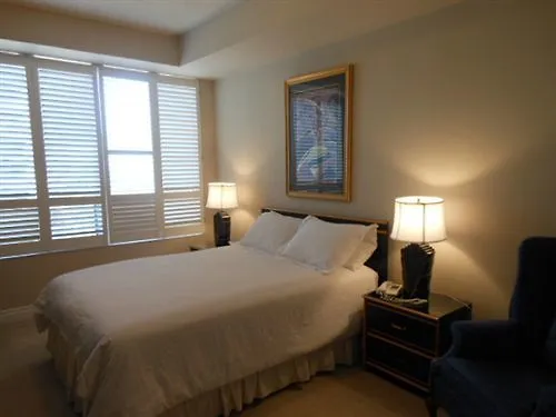 Park Suites Mississauga - Skymark Kondominium